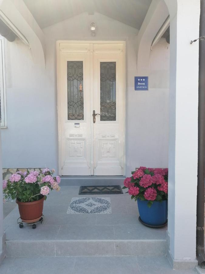 Apartman Antonija Pula Extérieur photo