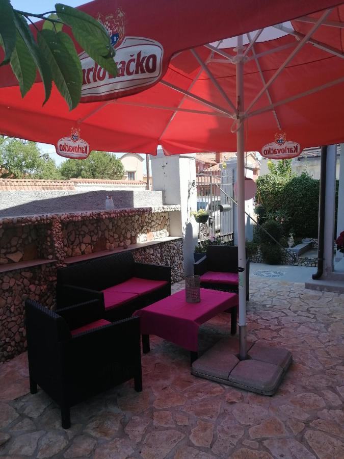 Apartman Antonija Pula Extérieur photo